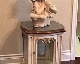 Lighted Vintage Vitrine Table