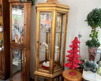 Gold Lighted Glass Shelf curio cabinet, stools AS IS, Christmas Decor