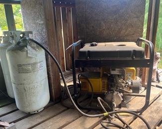 Tecumseh 10HP Generator and Propane Tanks