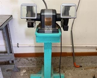 	Craftsman Commercial .5 HP Bench Grinder