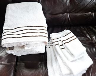 Fieldcrest Towels and Bed Linens