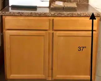 Kitchen cabinets in beautiful condition!
Measurment's are approximate. This was the original kitchen when home was purchased. Owner replaced them and used these cabinets as storage in garage and storage area. They are in very good condition! Buyers will be responsible for taking down and moving but they are easy to load from the garage! Priced to GO!