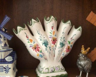 mid 20th c. Hand painted 5 finger fan bud vase. Signed