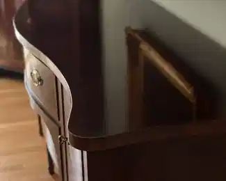 Now $525.00 - Was $750.00 Henredon 18th Century Portfolio inlaid Federal style sideboard 72 x 23 1/2 x 37h  *pickup in Wilmette