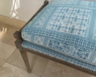 Four Hands Lucille bench                                                                     D 173⁄4" / W 663⁄4" / H 241⁄2"