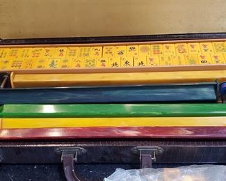Outstanding Vintage Bakelite Mahjong Set!