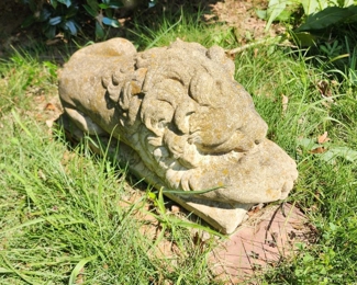 Solid Concrete Yard Decor Lion