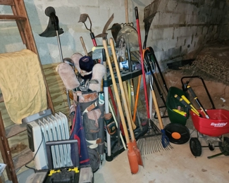 Yard Tools and Yard Accessories 