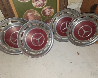 Four Mercedes Wheel Cap