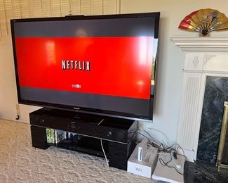 80” TV