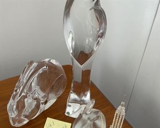 Val St Lambert Bunny, Val St Lambert Mother & Child, Fenton Bunny, & Crystal World Empire State Building