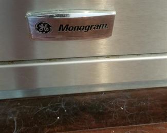 36" GE Monogram gas range