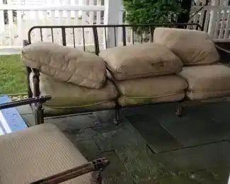 Frontgate patio furniture with cushions