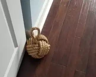 Nautical knot doorstop