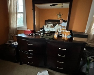 Dresser with mirror matches bed