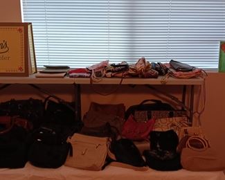 LOTS OF PURSES