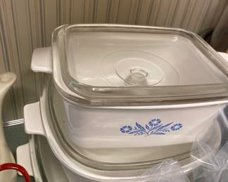 Mint condition Cornflower Corningware