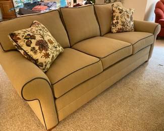 Ethan Allen sofa- like new