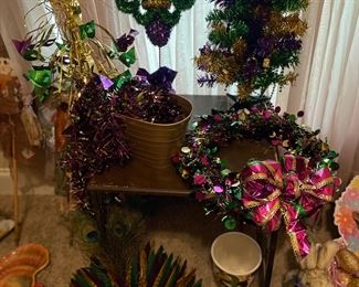 Throw me Somthin' Mister!