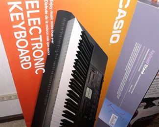Casio electric  Keyboard 
New in the box, unsued