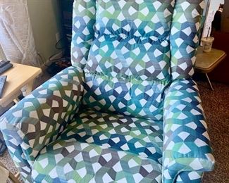 LaZboy Electric Reclining Chair