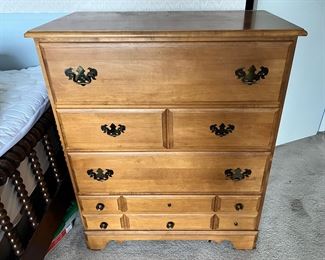 Maple Dresser