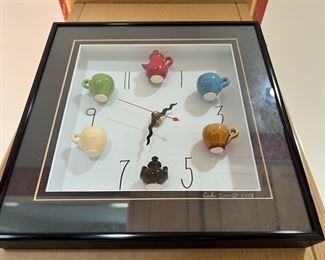Carlos Silva Teapot Clock