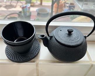 Cast Iron Teapot and Cups