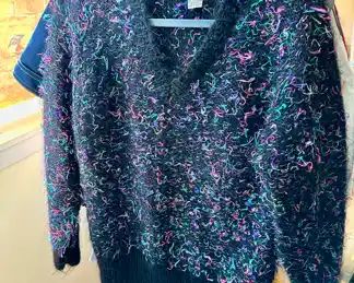 Size Small Lily of California Black/Multicolored Sweater