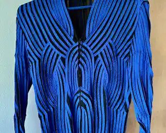 Size Ten Peck & Peck Collection Blue Long Sleeve Blouse