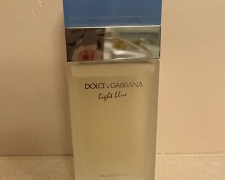 Dolce & Gabbana Light Blue Perfume