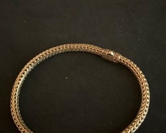 18KT GOLD BRACELET