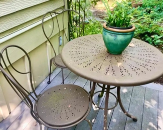 Brown Cast Aluminum Bistro Table and Chairs