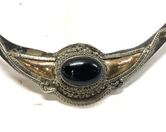 Sterling Silver Collar Necklace w Onyx Stone
