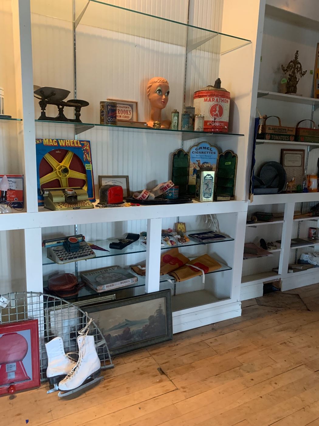 Antique & Collectible Sale at Holly Mill starts on 8/10/2023