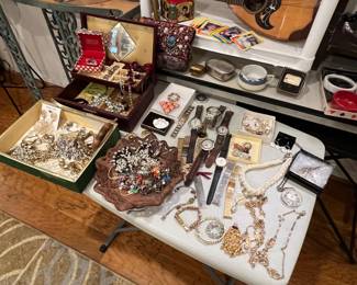 Lots of jewelry and watches in this one… The fancy real stuff takes are at the end