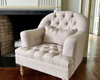 Tufted Chair

