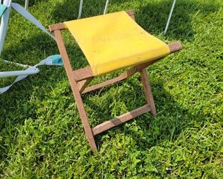 Camp stool