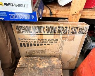 Professional Pneumatic Flooring Stapler 