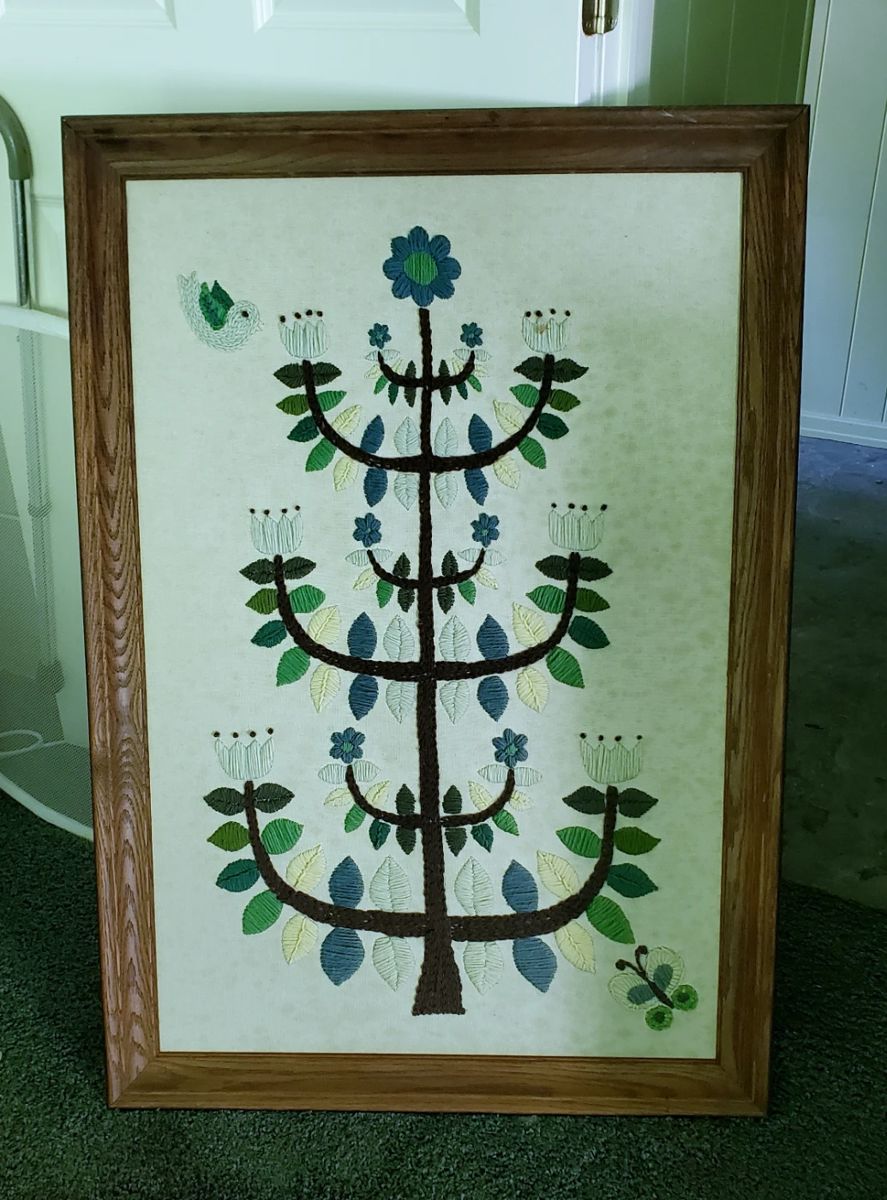 "Blue Tulip Tree" crewel designed by Liz Bauman for Paragon