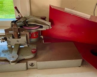 Tangent Finder Skate Sharpener