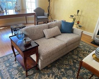 9 x 12  Samarkand Rug and Milling Road Side Table