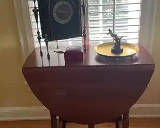 Stickley Drop Leaf Table