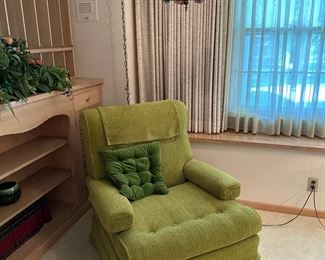 Vintage Green Swivel Rocker Lounge Chair