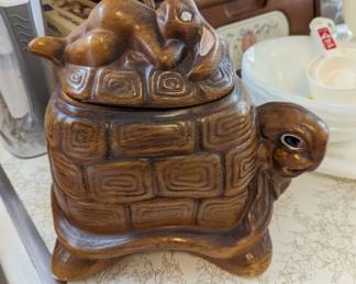 1970s Tortoise and The Hare cookie jar