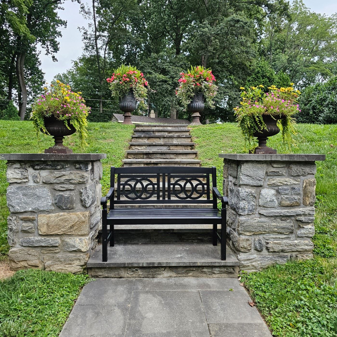 Online Only Estate Sale Patio Furniture,... starts on 8/9/2023