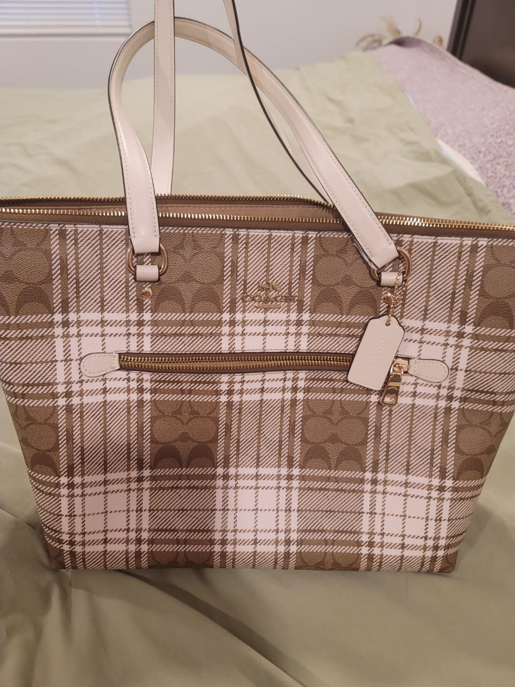 LUCEDALE AUCTION HOUSE in Lucedale, MS starts on 8/12/2023