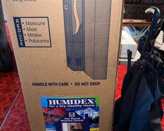 This is BRAND NEW -NEVER OPENED OR USED. Opened for photo only