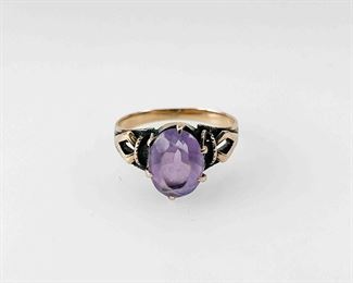 10K Yellow Gold Amethyst Ring Size 6
