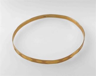 Fine 14K Gold Bangle Bracelet

